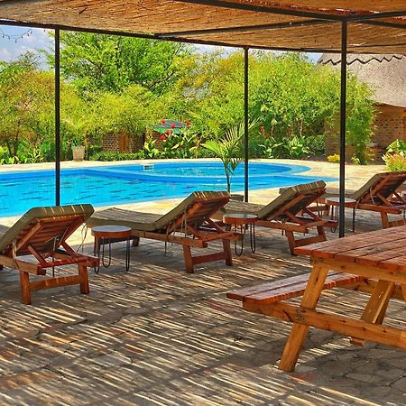Murchison Falls Bamboo Village Paraa Zewnętrze zdjęcie