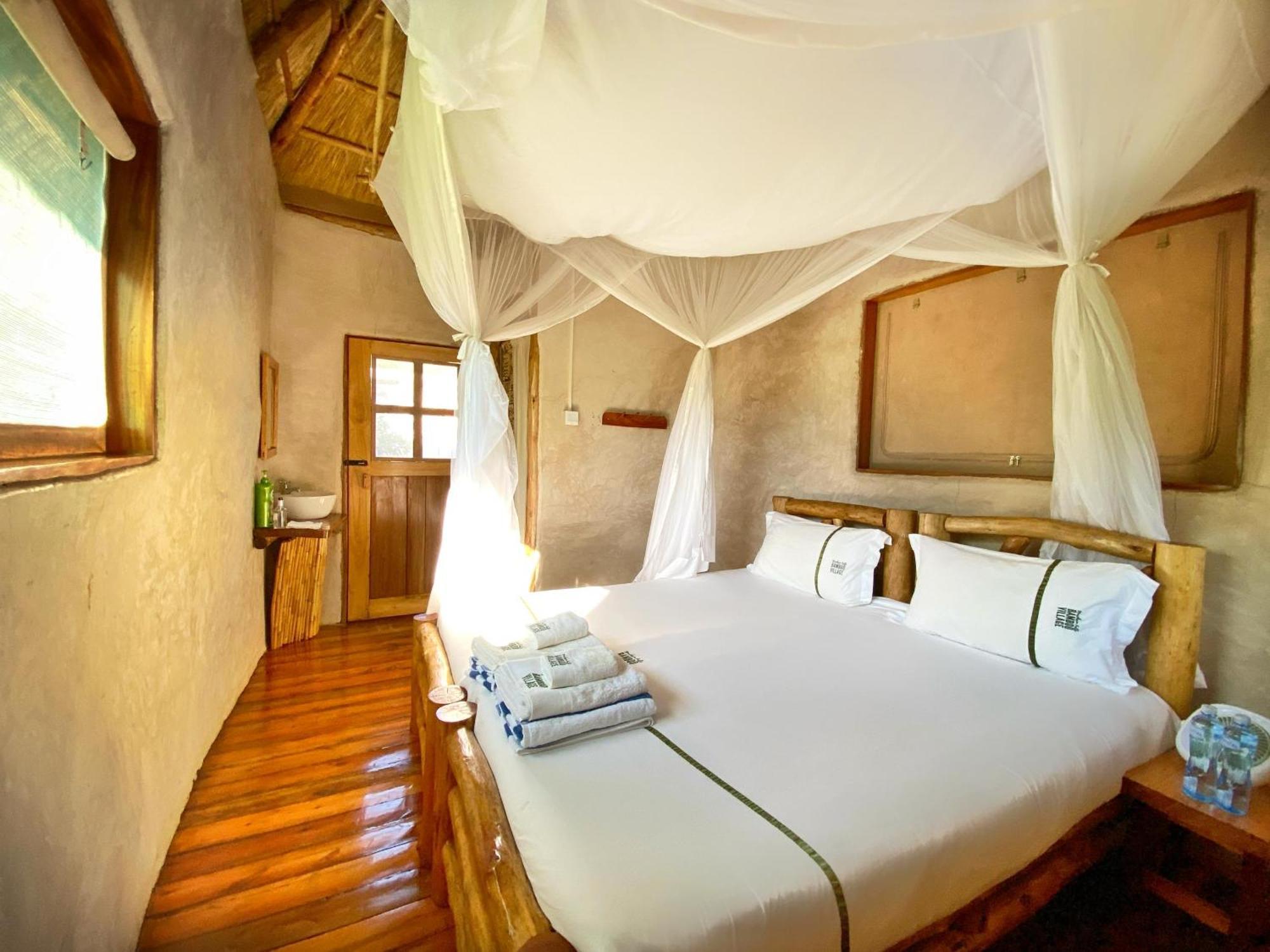 Murchison Falls Bamboo Village Paraa Zewnętrze zdjęcie